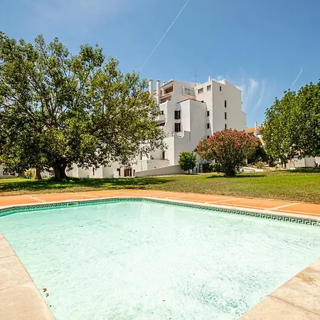 Apartment Beguest Oura